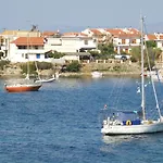 Sea View House *