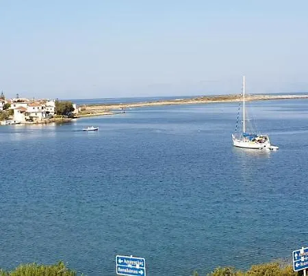 Sea View House *