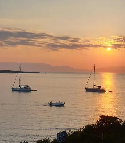 Sea View House شقة أركانجيلوس